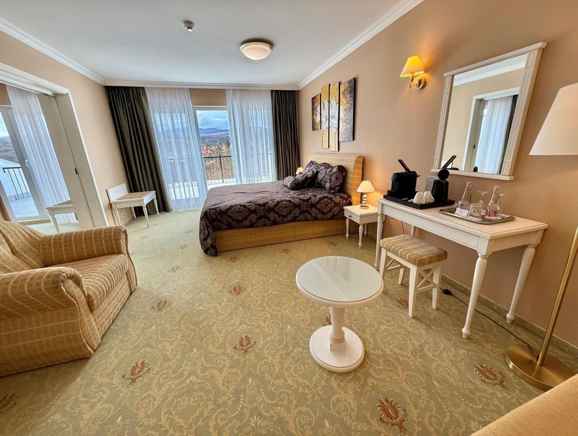 Calimbra Wellness Hotel Superior Miskolc Exterior foto